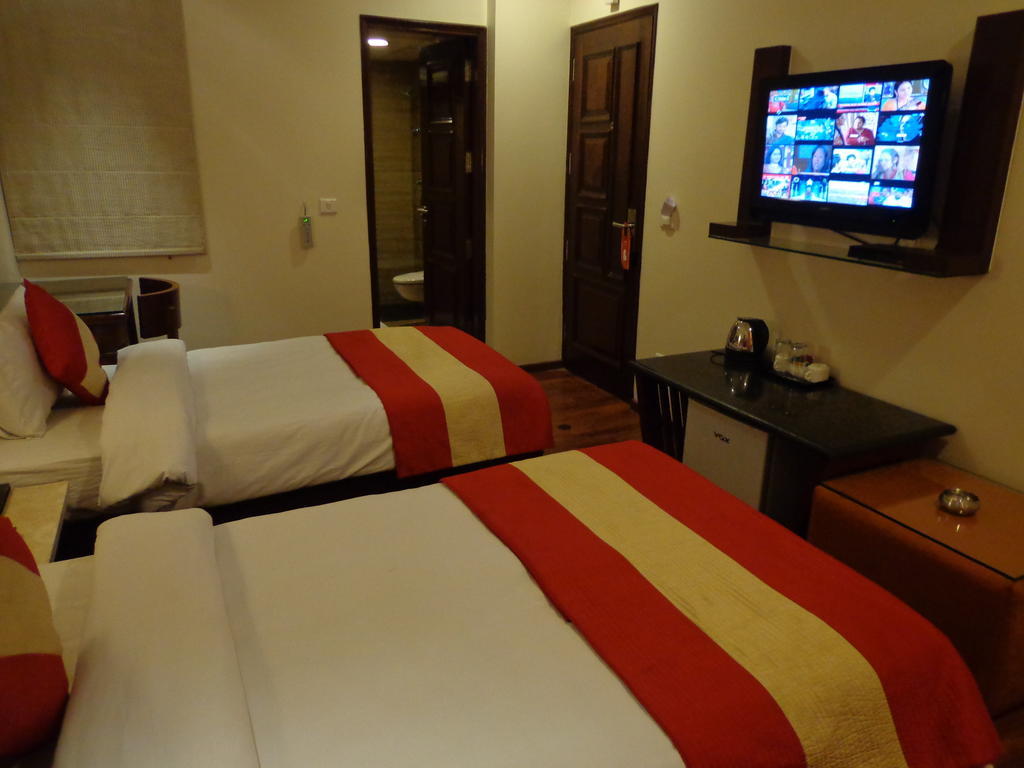 Hotel Aura - New Delhi Railway Station Εξωτερικό φωτογραφία