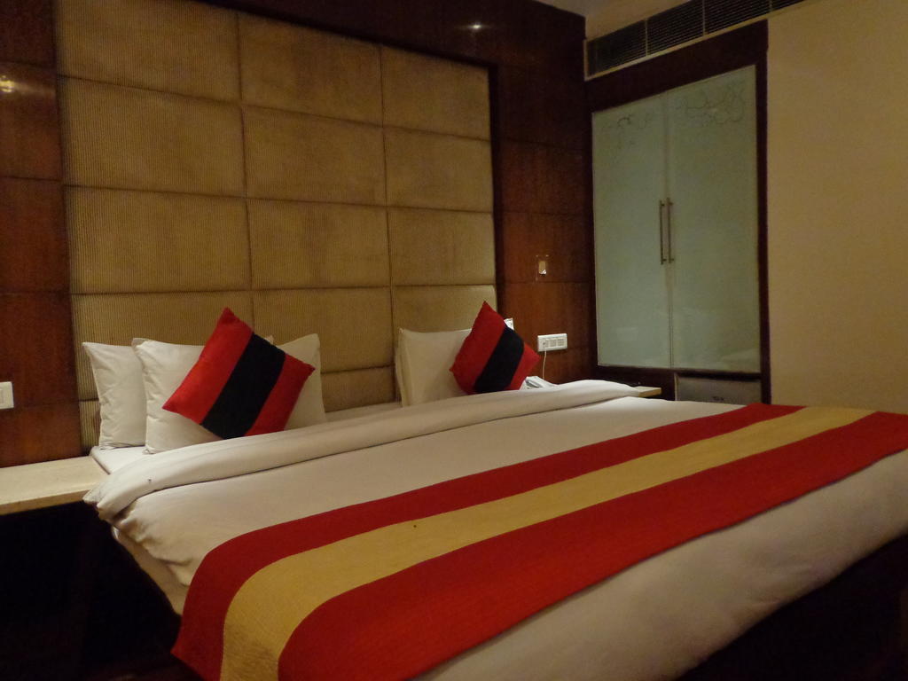 Hotel Aura - New Delhi Railway Station Εξωτερικό φωτογραφία