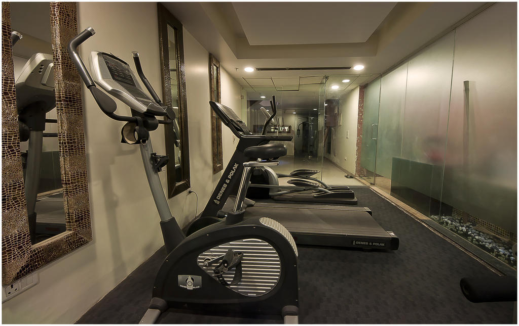 Hotel Aura - New Delhi Railway Station Εξωτερικό φωτογραφία
