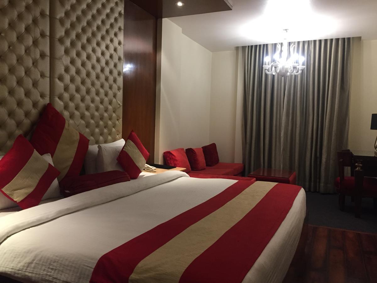 Hotel Aura - New Delhi Railway Station Εξωτερικό φωτογραφία