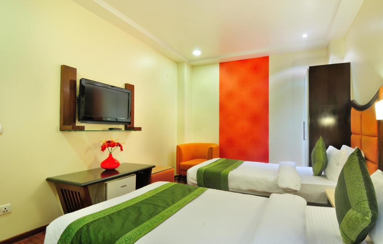 Hotel Aura - New Delhi Railway Station Εξωτερικό φωτογραφία