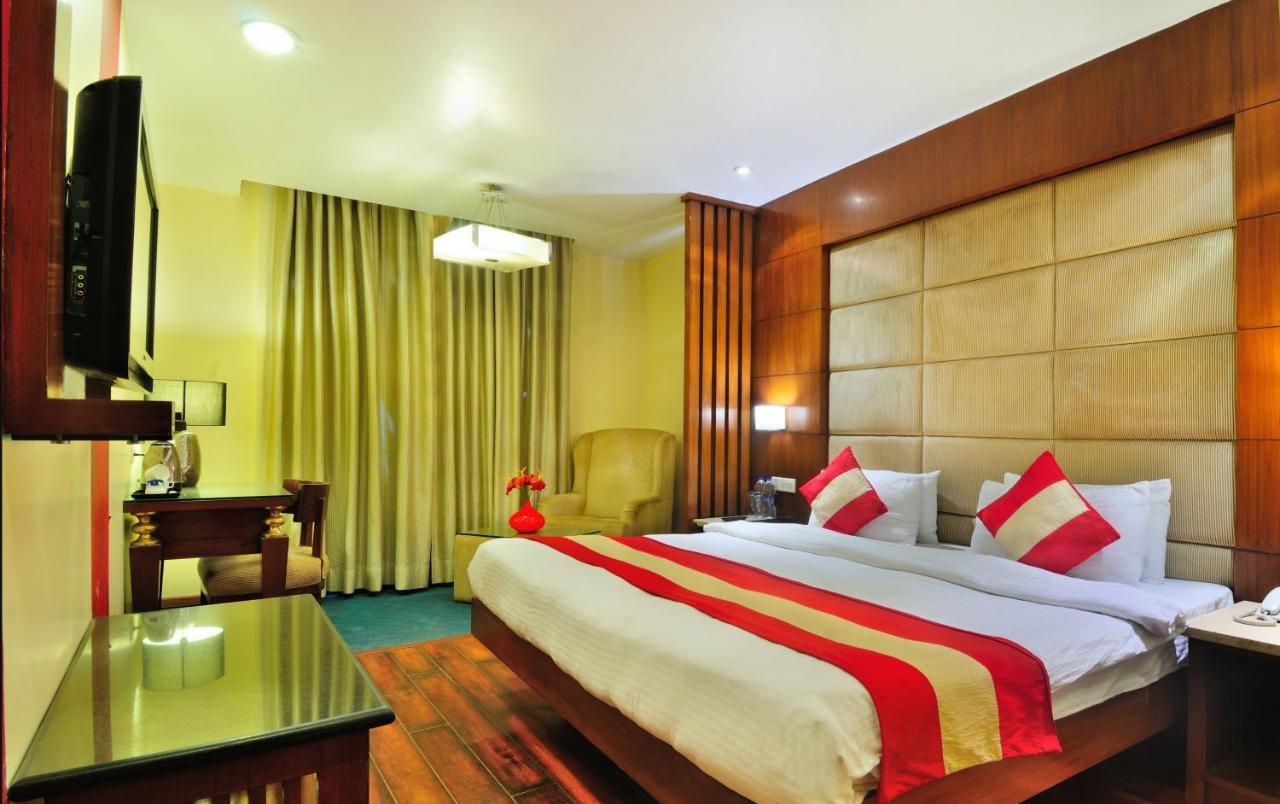 Hotel Aura - New Delhi Railway Station Εξωτερικό φωτογραφία