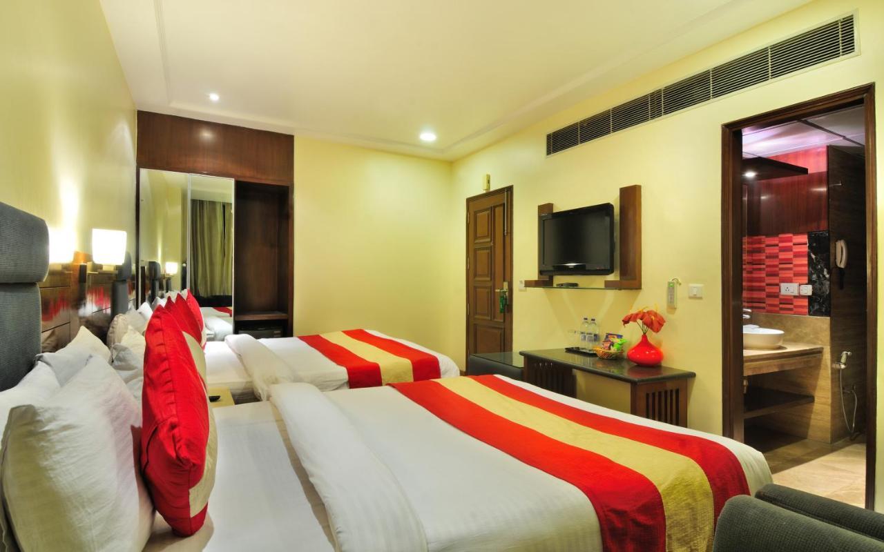 Hotel Aura - New Delhi Railway Station Εξωτερικό φωτογραφία